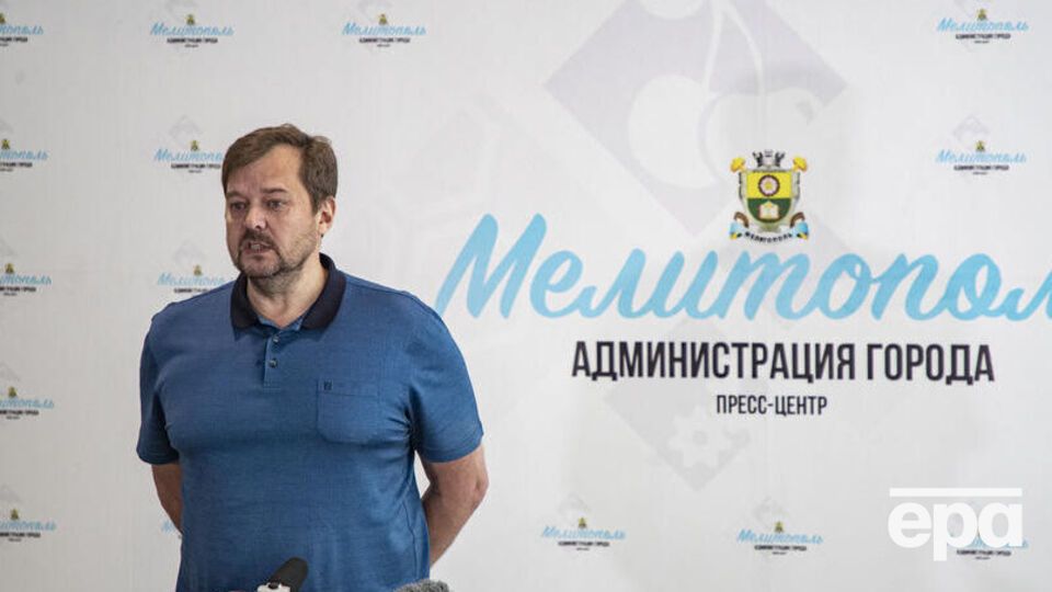 Федоров считает, что оккупанты показывают Балицкого (на фото), как "обезьянку на пляже"