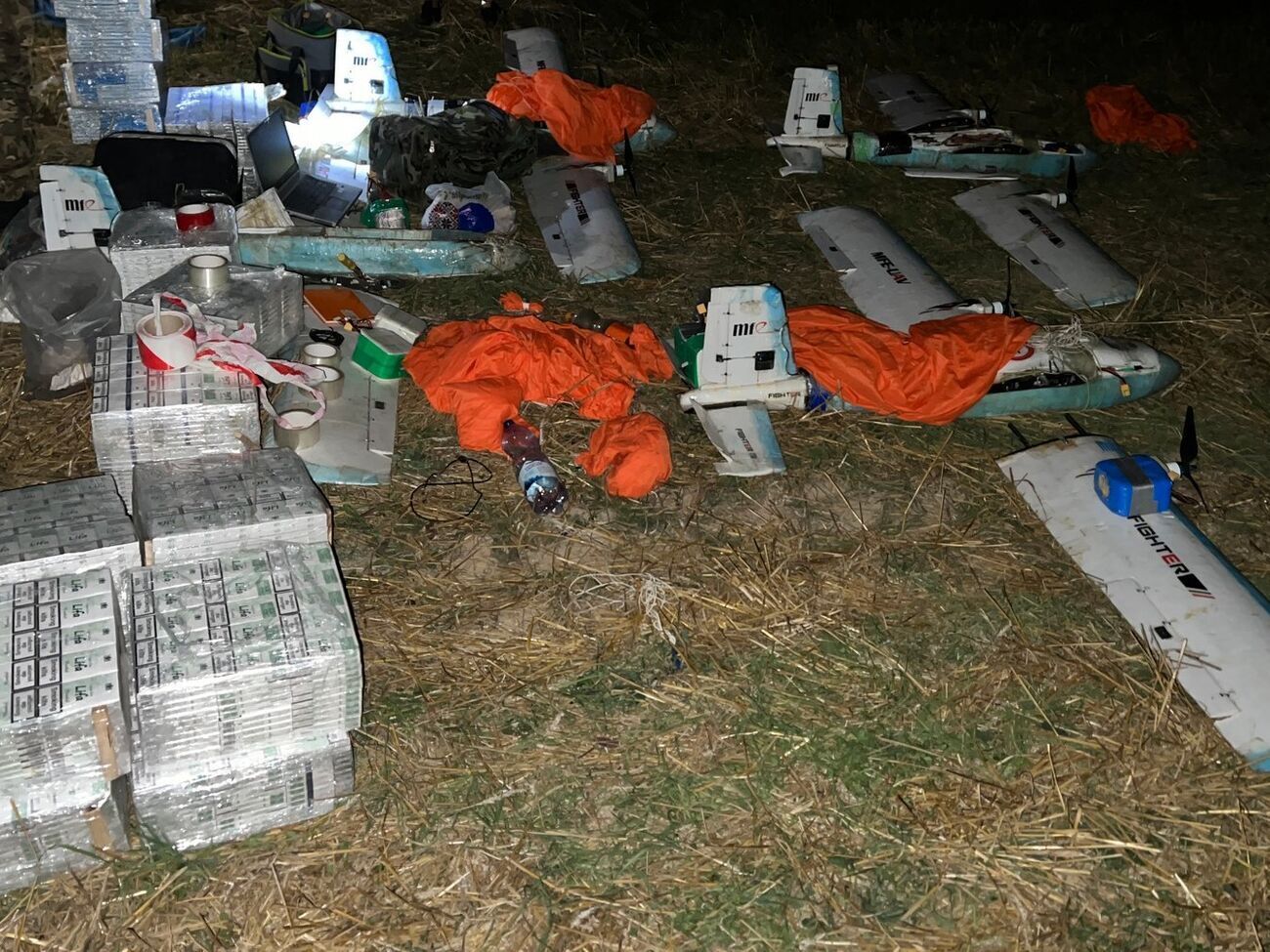 Для доставки товара через границу контрабандисты использовали самодельные беспилотники