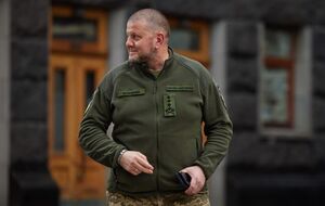 В статье Залужного (на фото) и Забродского обнародовано подтверждение, что за взрывами в Крыму стоит Украина