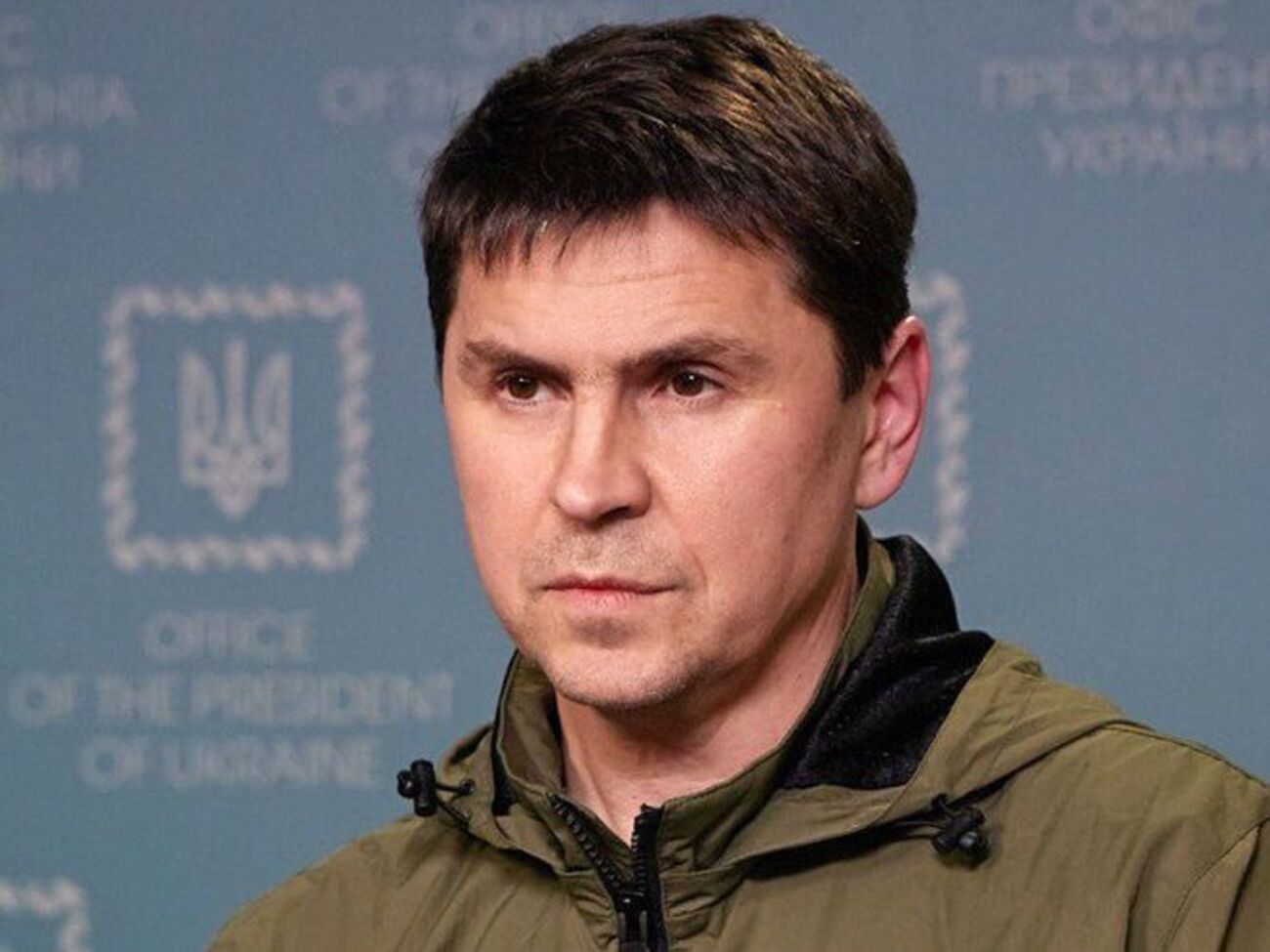 Подоляк советует россиянам заняться подготовкой честных выборов в РФ, а не псевдореферендумов в Украине