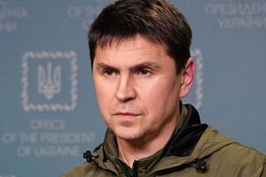 Подоляк советует россиянам заняться подготовкой честных выборов в РФ, а не псевдореферендумов в Украине