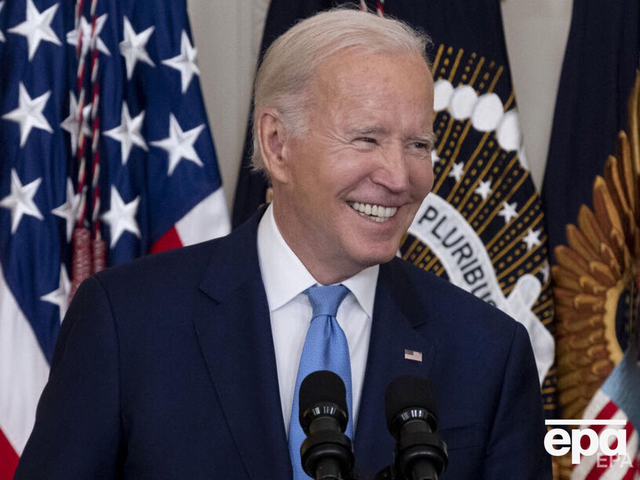 Один зі співрозмовників Bloomberg підкреслив, що Байден прагне зберегти єдність Заходу в підтримці України