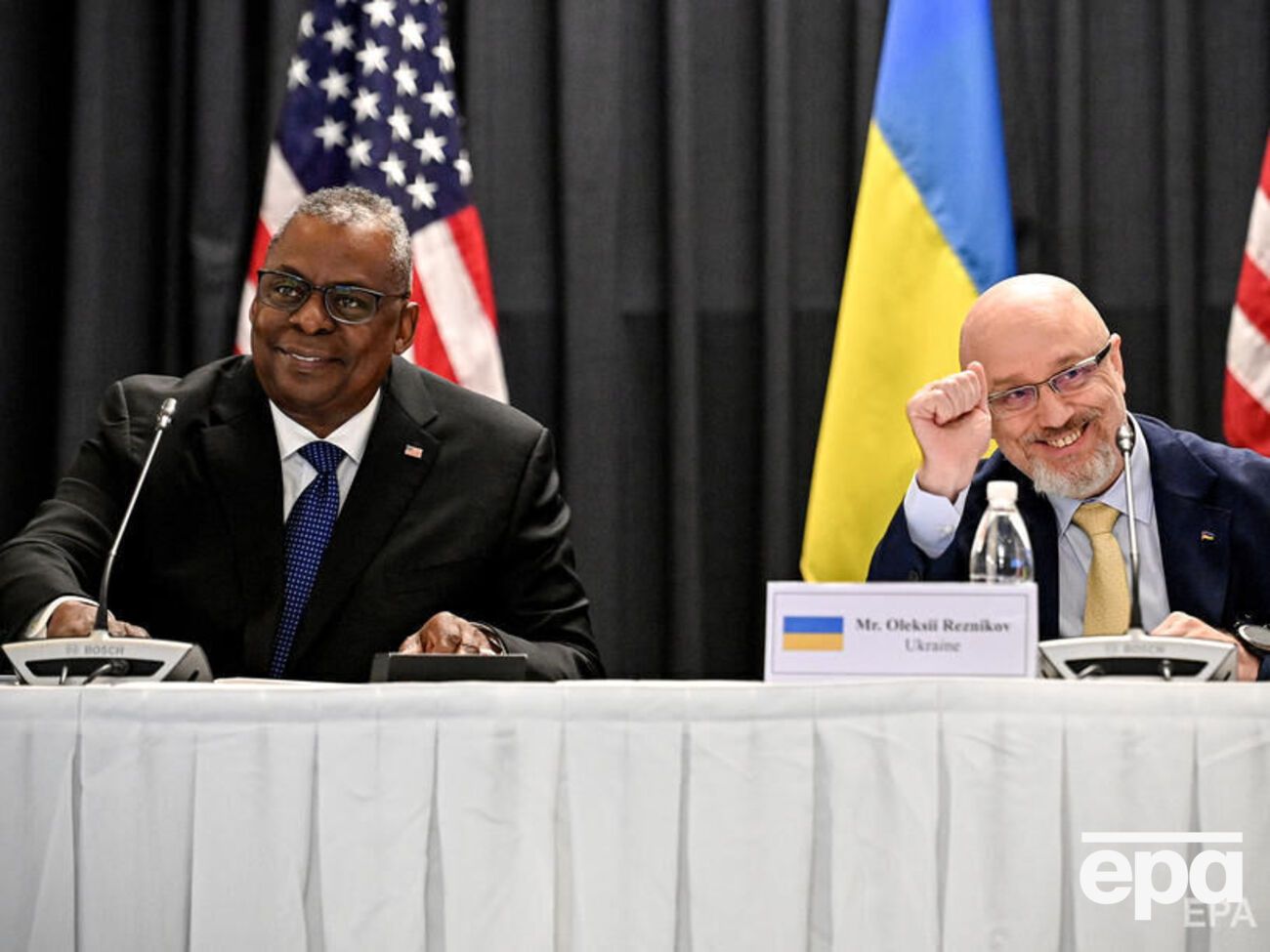 Пятая встреча контактной группы "Рамштайн" началась на военной базе США в Германии