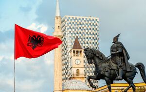 Освещение общественных мест в Албании будет отключаться после 22.00, говорит министр энергетики и инфраструктуры Белинда Баллуку