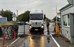 Перші фури вже виїжджають до Польщі через ПП "Устилуг"
