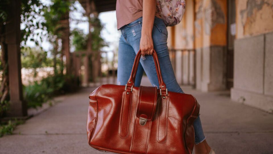 Незапланированный переезд в другую страну является стрессом для психики