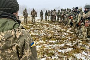 У Чехії відбувається підготовка українських військових, зазначив Громов
