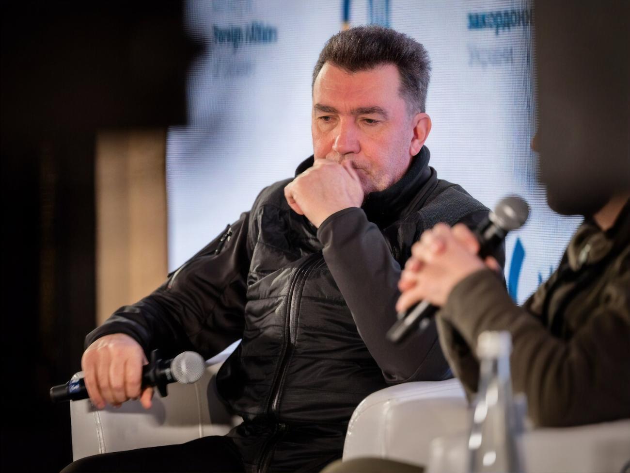 У россиян могут появиться новые "владельцы", считает Данилов