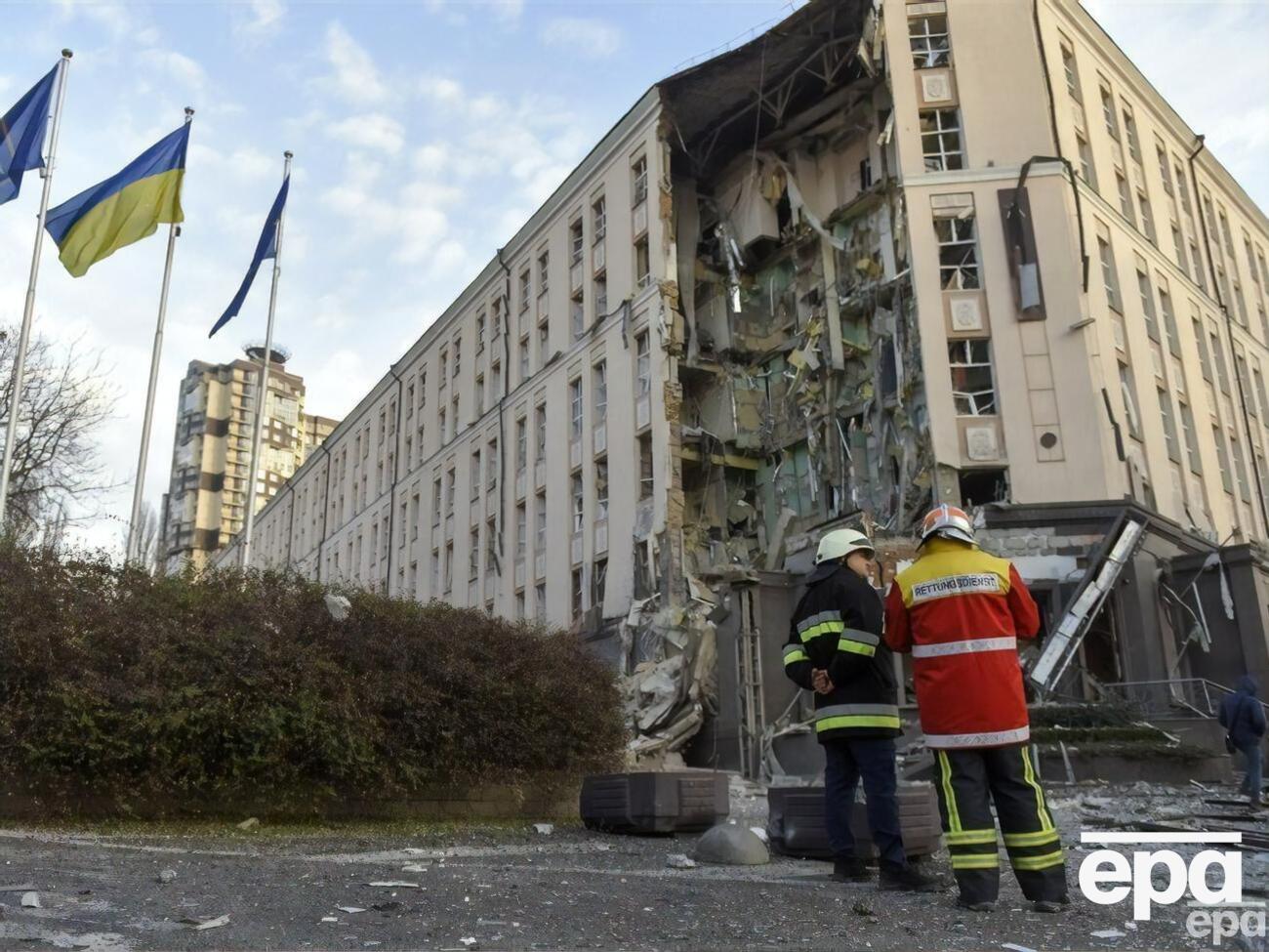 Financial Times не смогла спрогнозировать полномасштабную войну между Россией и Украиной год назад. На фото &ndash;&nbsp;Киев 31 декабря