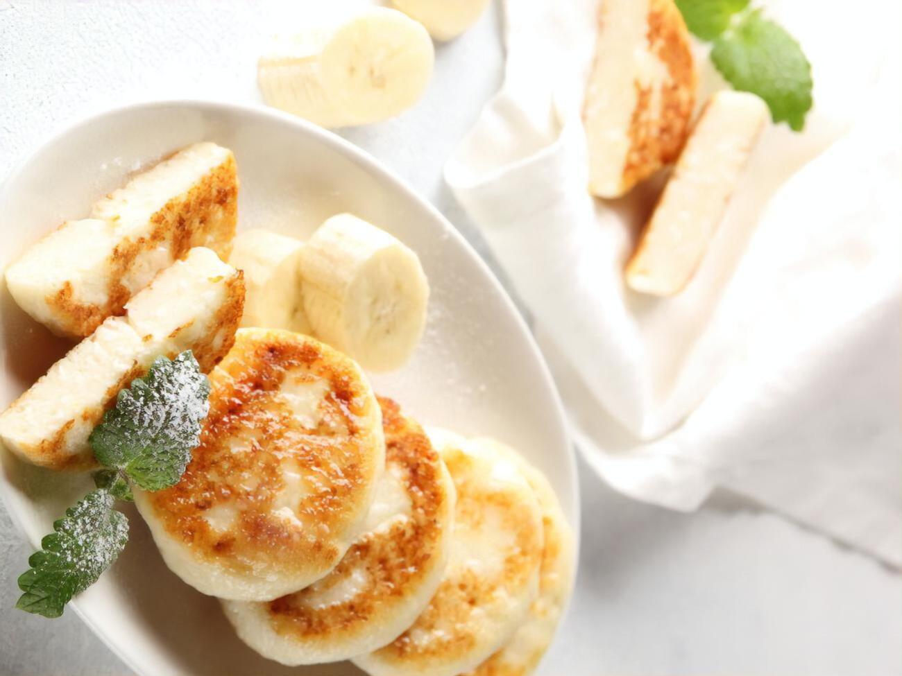 Сырники по рецепту Литвиновой выпекаются 30 минут