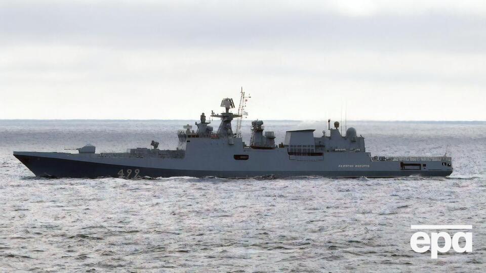 У Чорному морі на бойовому чергуванні перебуває два ворожі кораблі