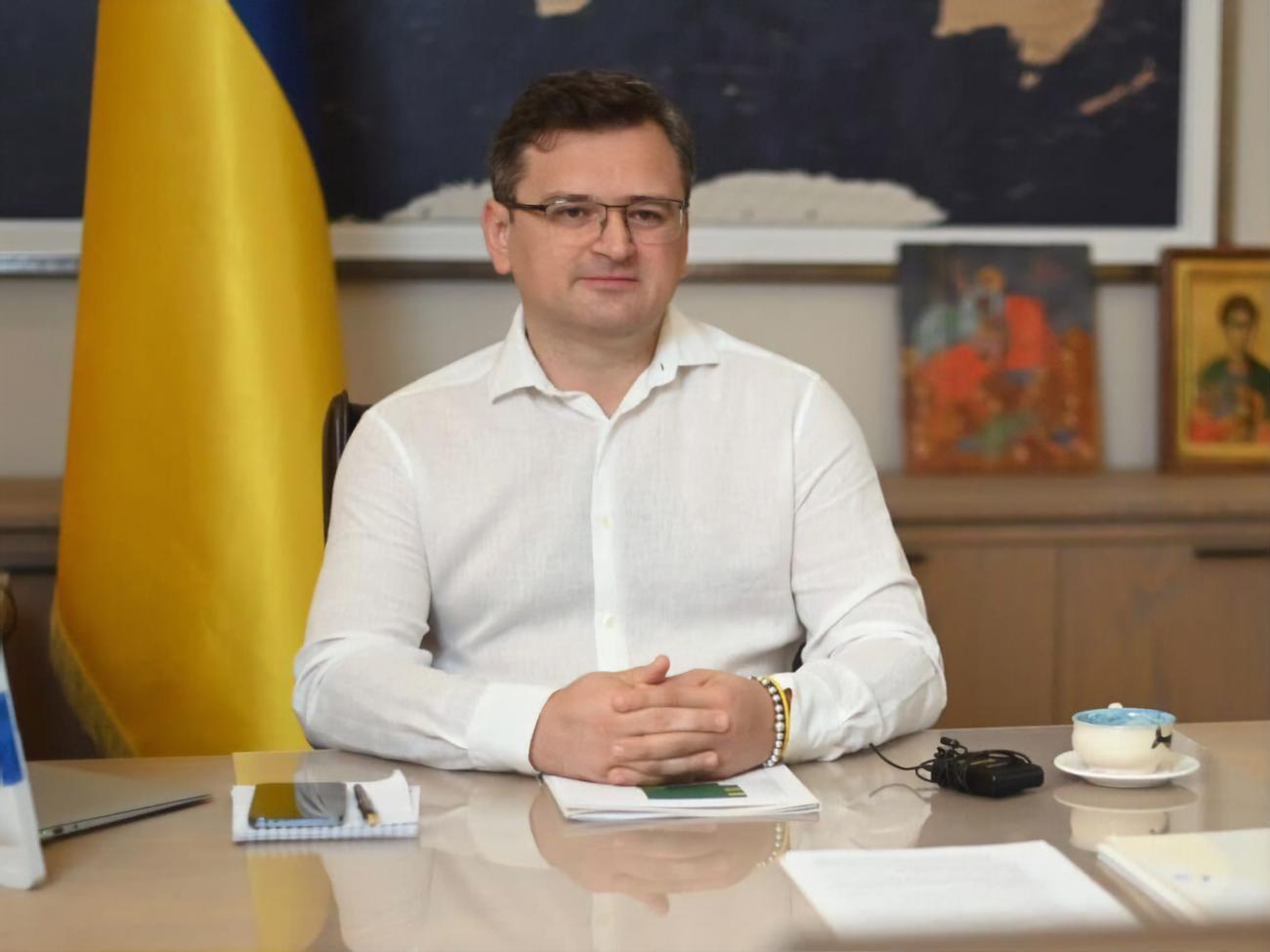 Кулеба: Путін кидає в бій дедалі більше ресурсів