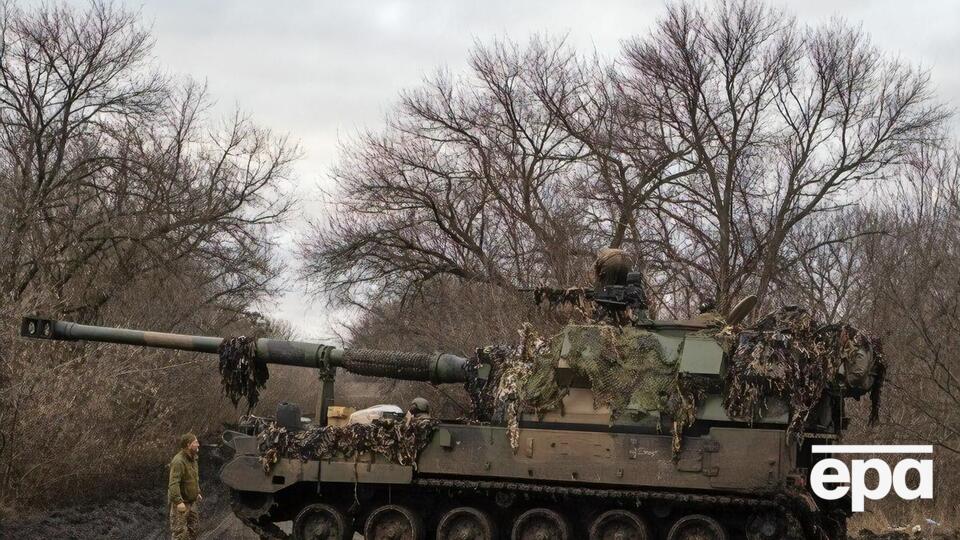ВСУ держат оборону Соледара, подчеркивают военные