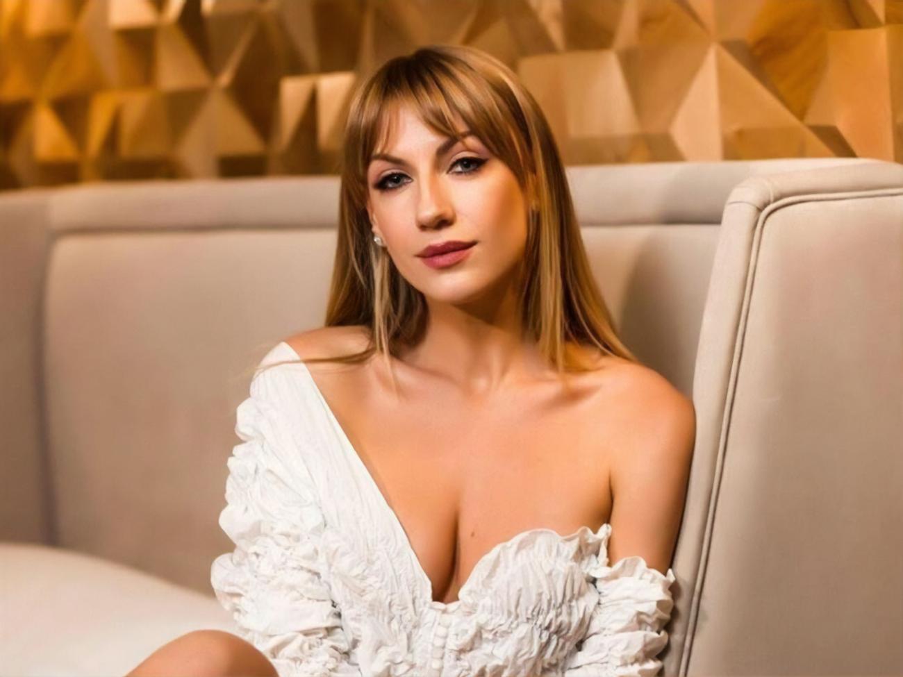 Никитюк не признается, есть ли у нее любовные отношения