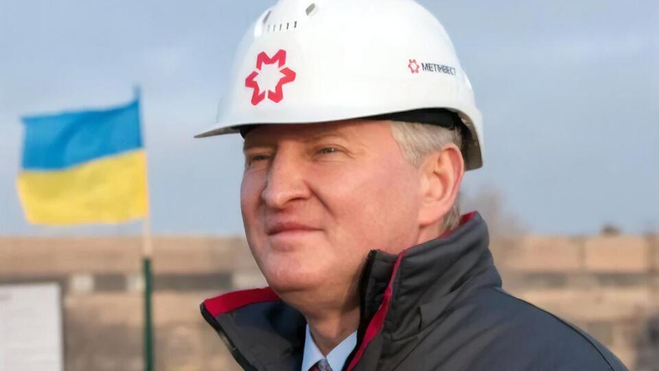 Весной СКМ Рината Ахметова ввел в эксплуатацию грузовой терминал Мостиска на границе с Польшей, в который проинвестировано более $15 млн