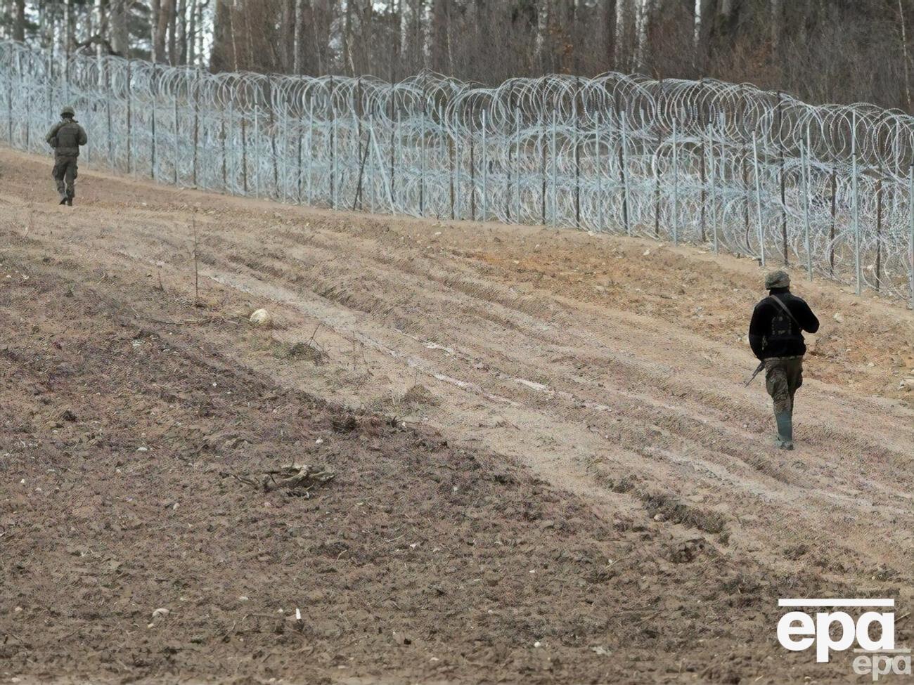 На нескольких белорусских полигонах тренируют частное охранное предприятие "ГардСервис"
