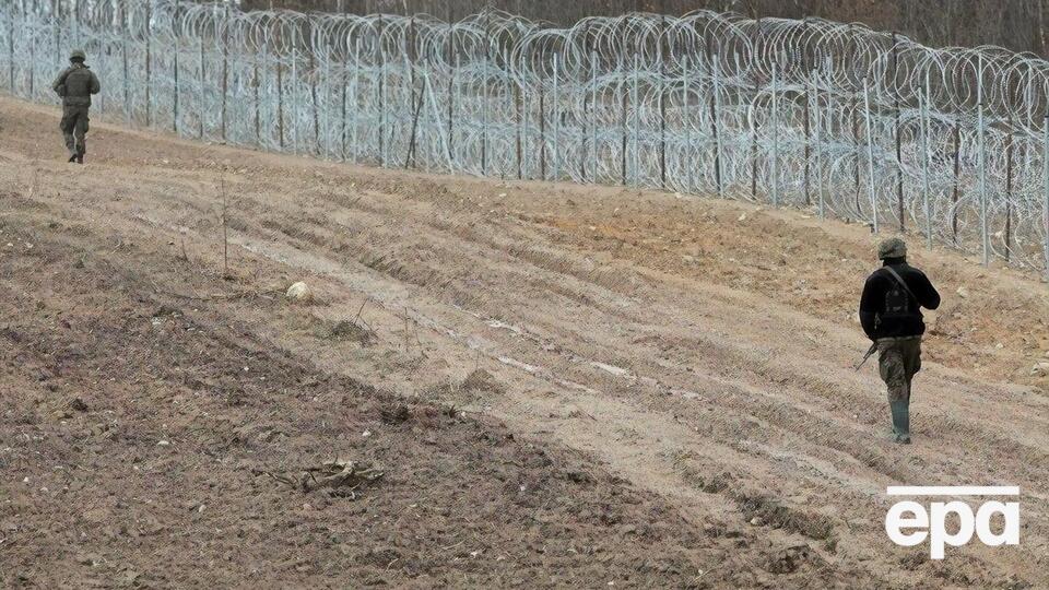 На нескольких белорусских полигонах тренируют частное охранное предприятие "ГардСервис"