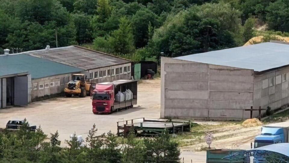 Підозрюваний надав окупантам приміщення й техніку, заявили у прокуратурі