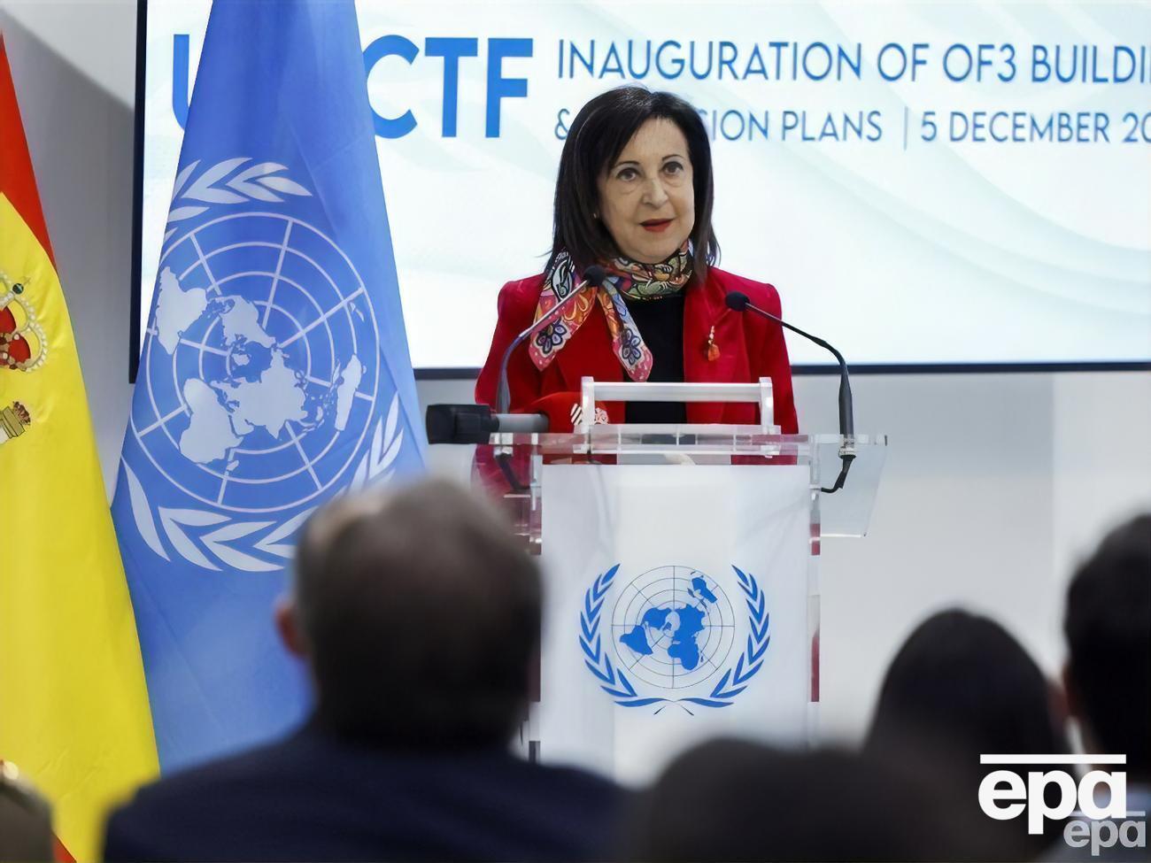 Роблес заверила, что Испания будет и дальше способствовать защите Украины от "несправедливого, незаконного и жестокого" вторжения РФ