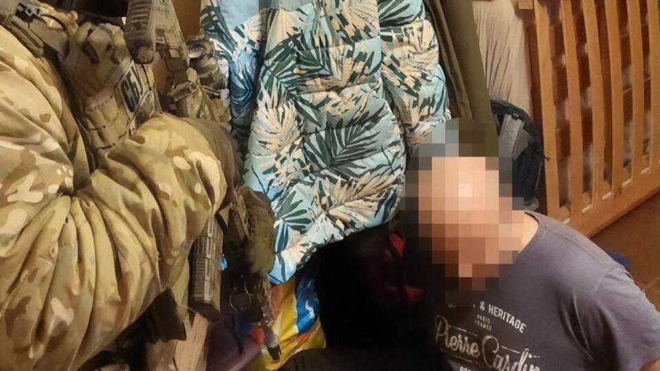 Задержанному сообщили о подозрении в госизмене