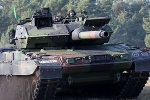 Польща оголосила про передавання танків Україні, щоб "змусити інші країни зробити те саме", заявив представник польського уряду