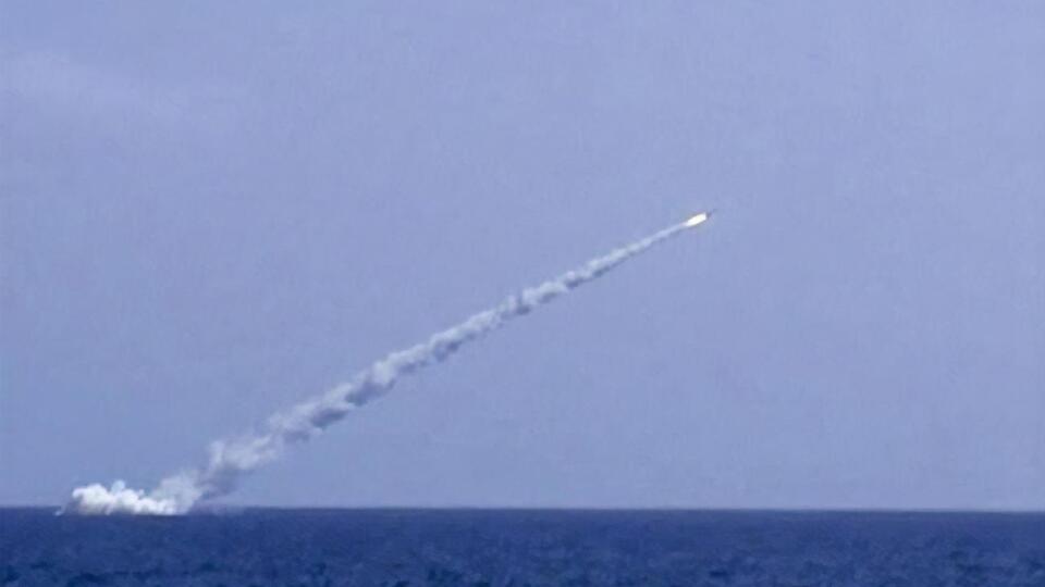 Российская подлодка вышла на боевое дежурстве в Черном море, отметила Гуменюк