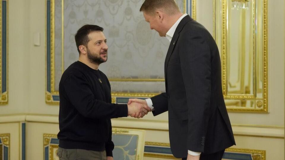 Зеленський зазначив, що політична, гуманітарна та оборонна підтримка України з боку Латвії важлива для України