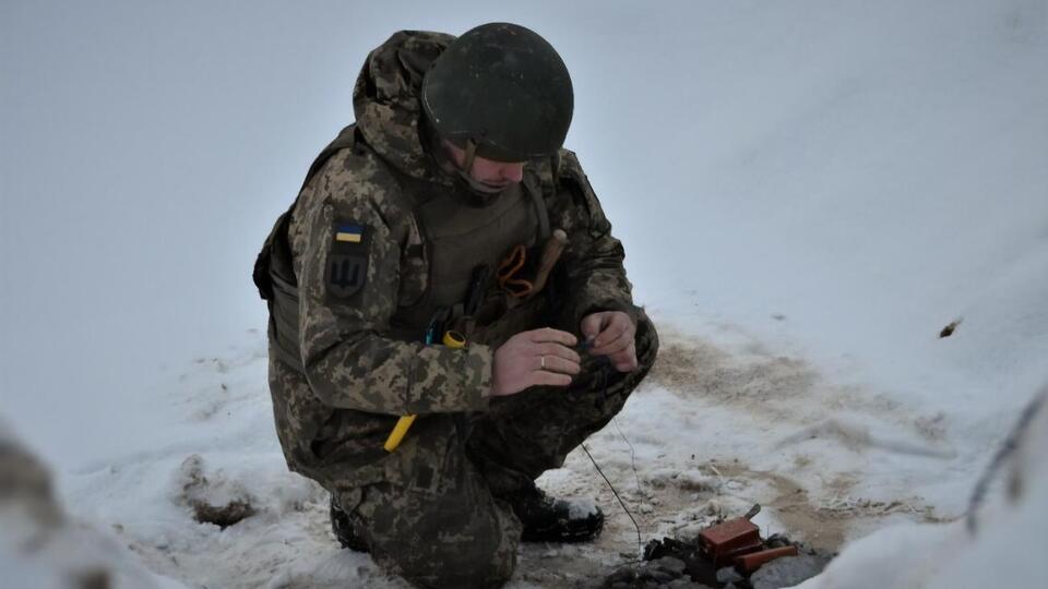 Значна частина територій забруднена вибухонебезпечними предметами