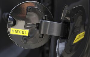 5 лютого почнуть діяти санкції ЄС проти російських нафтопродуктів