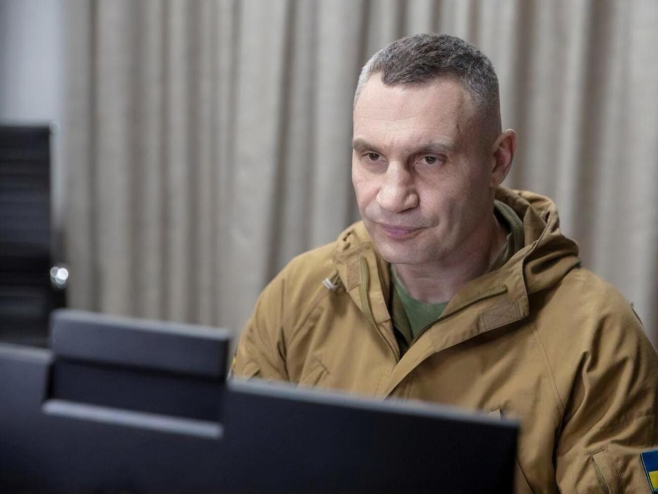 Мэр призвал находиться в убежищах