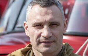 Кличко сообщил, что в Киеве потушили пожар после ракетного удара россиян