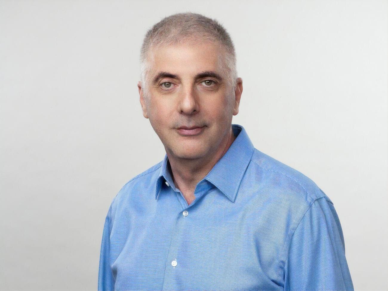 Невзлин: То, что Украина зависит от поставок вооружений, &ndash; это нормально. Не может быть у Украины столько оружия, чтобы перемолоть армию РФ