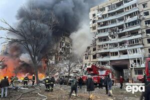 Обвалився під'їзд будинку