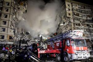 На місці обвалення продовжують пошуки людей