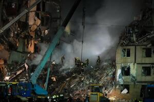 Пошуково-рятувальні роботи тривають