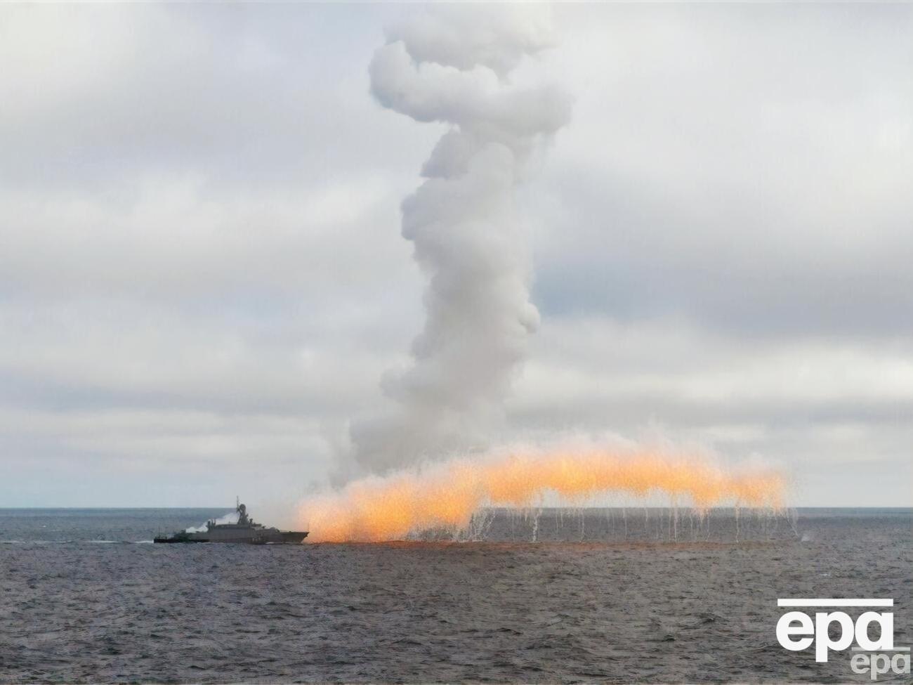 РФ вивела у Чорне море шість ракетоносіїв