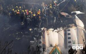 Літак розбився неподалік Покхари, рятувальники виявили тіла 68 загиблих