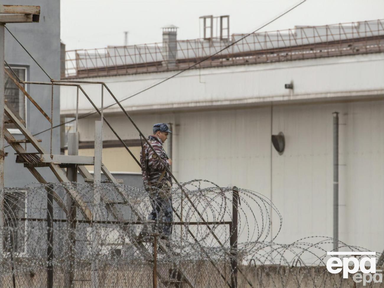 По данным Подоляка, "Вагнер" завербовал в российских колониях 38 тыс. заключенных