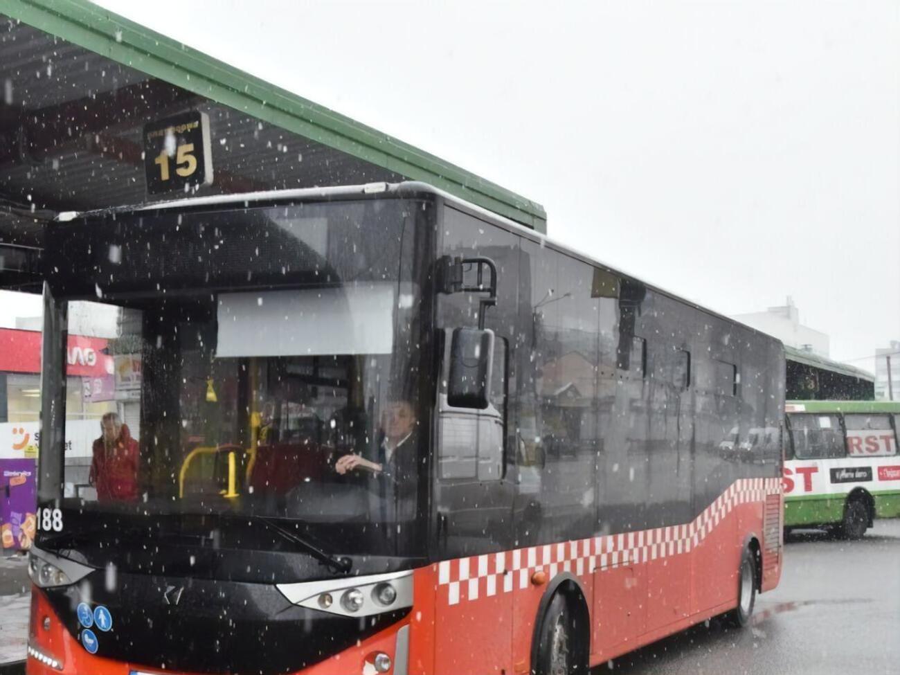 "Результати скоро". В Україні спростили вихід на ринок автобусних перевізників. Інфографіка