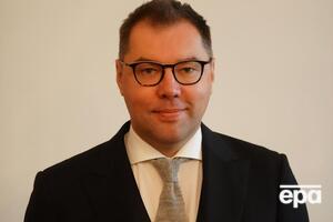 Как сказал Макеев, немецкие танки "помогут нам освободить больше территории и там будет меньше зверств, совершаемых россиянами"