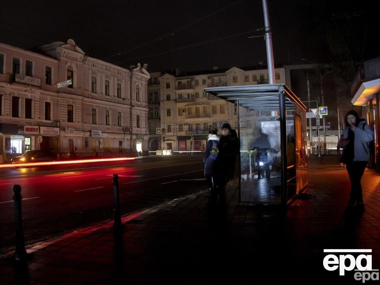 Операторы систем распределения должны соблюдать ограничения, чтобы не ухудшить состояние энергосистемы, отметил Коваленко