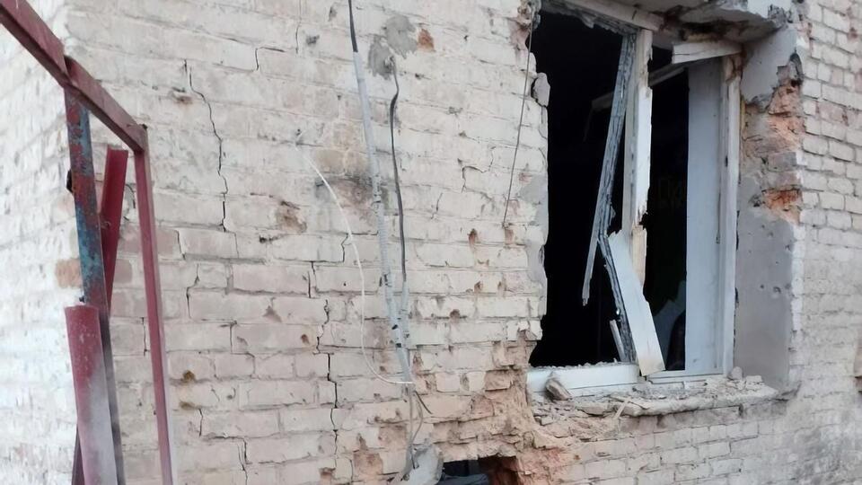 У Білопільській громаді пошкодило гараж і школу