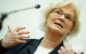 Отставке Ламбрехт предшествовала череда скандалов