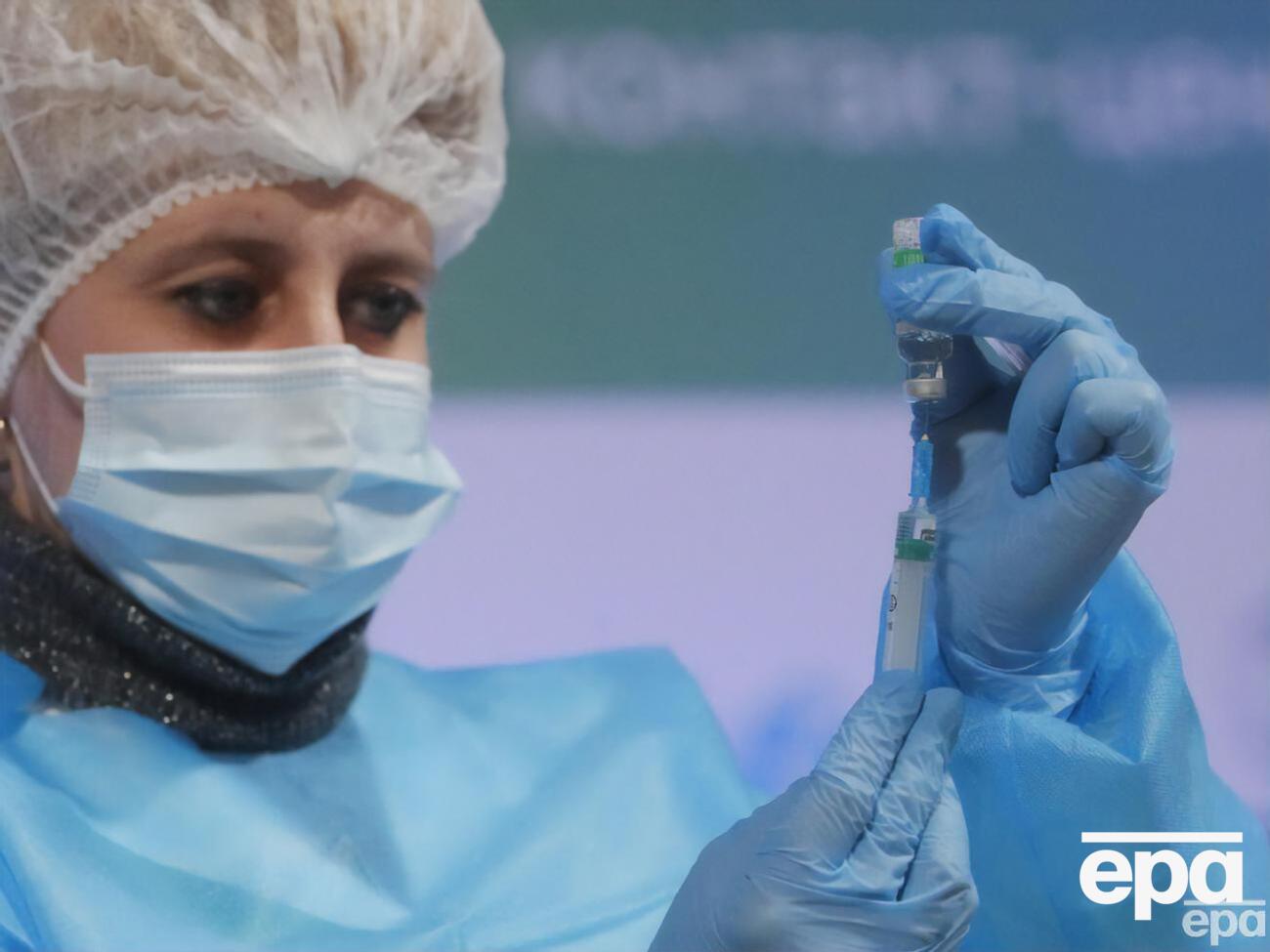 В Украине, по данным ВОЗ, подтвердили 5,4 млн случаев COVID-19