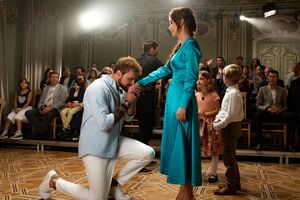 Фильм "Сусідка" снят режиссером Наталией Пасеницкой по сценарию украинской писательницы Ирены Карпы