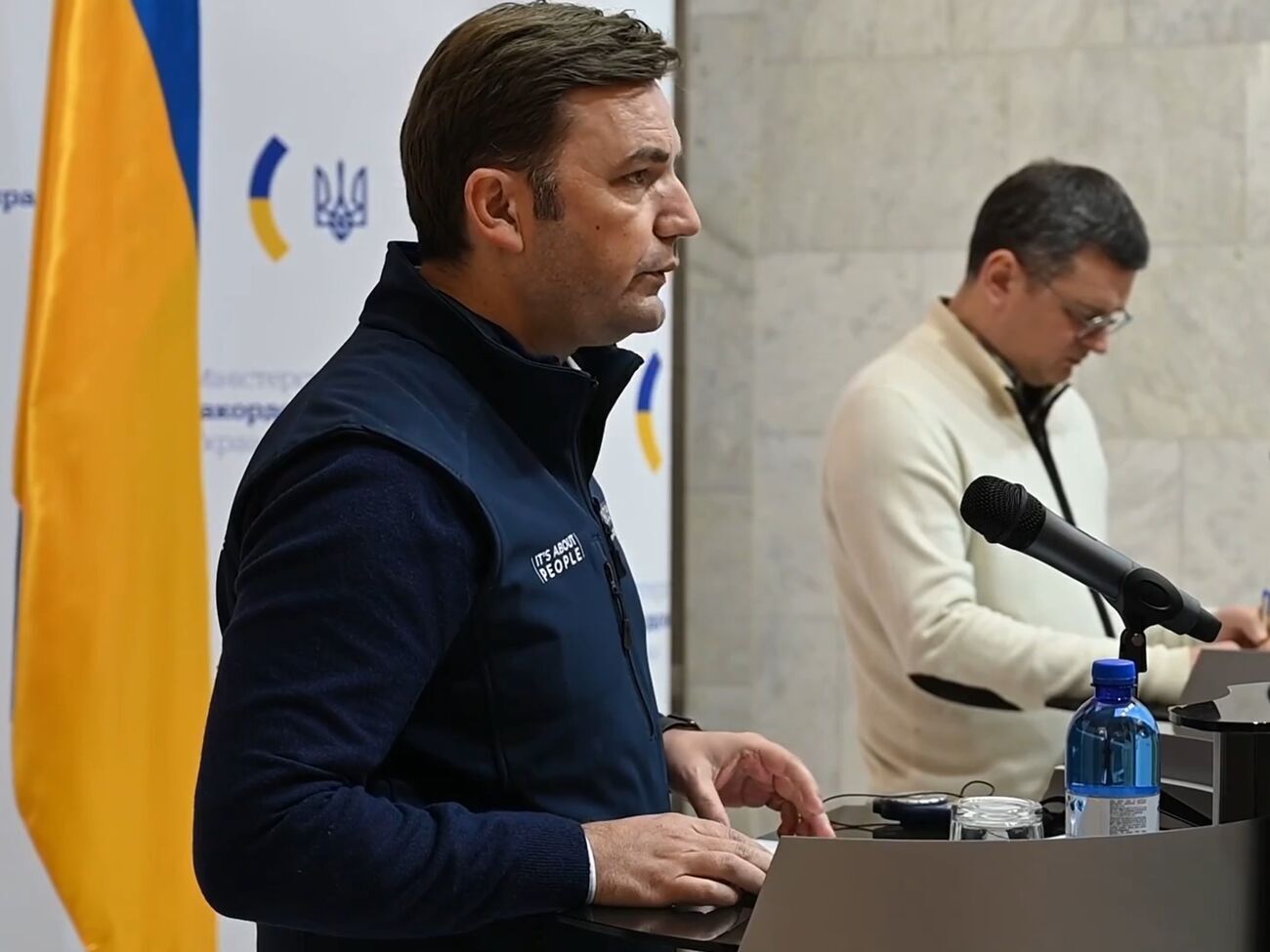 Глава МИД Северной Македонии Османи:&nbsp;Мы будем использовать весь инструментарий ОБСЕ для того, чтобы возобновить мир в Украине