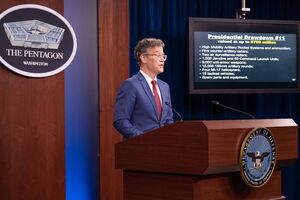 Колін Каль: Ми обговорюємо, як Україні впоратися із цим викликом