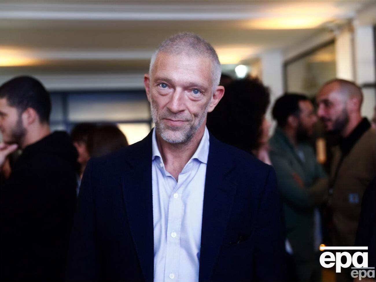 Кассель родился в 1966 году в Париже