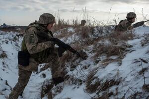 Кроме Кременной, оккупанты пытаются контратаковать вблизи Белогоровки и на сватовском направлении