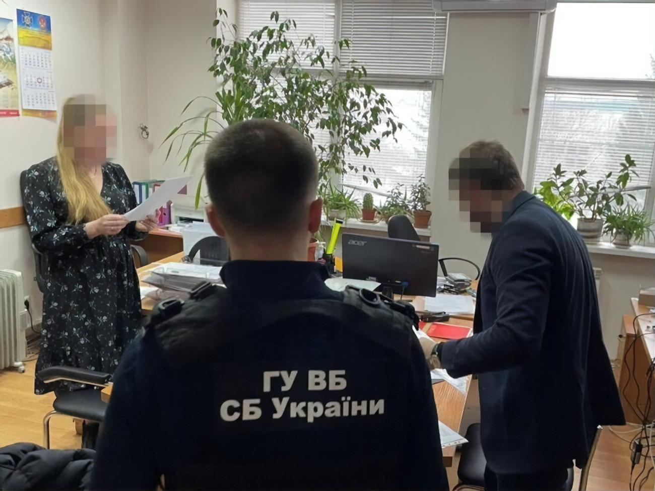 Фигурантке сообщили о подозрении по статье об оправдании и отрицании вооруженной агрессии РФ против Украины